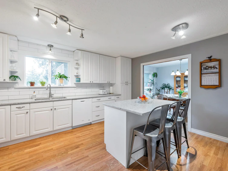 1734 196 Street, Surrey, BC, V2Z 2G4 - 10