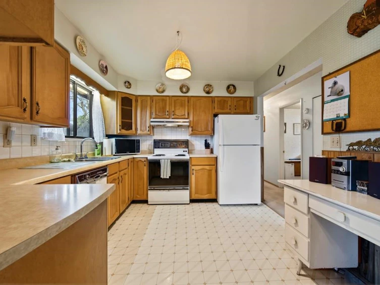 3907 212 Street, Langley, BC, V3A 9L1 - 18