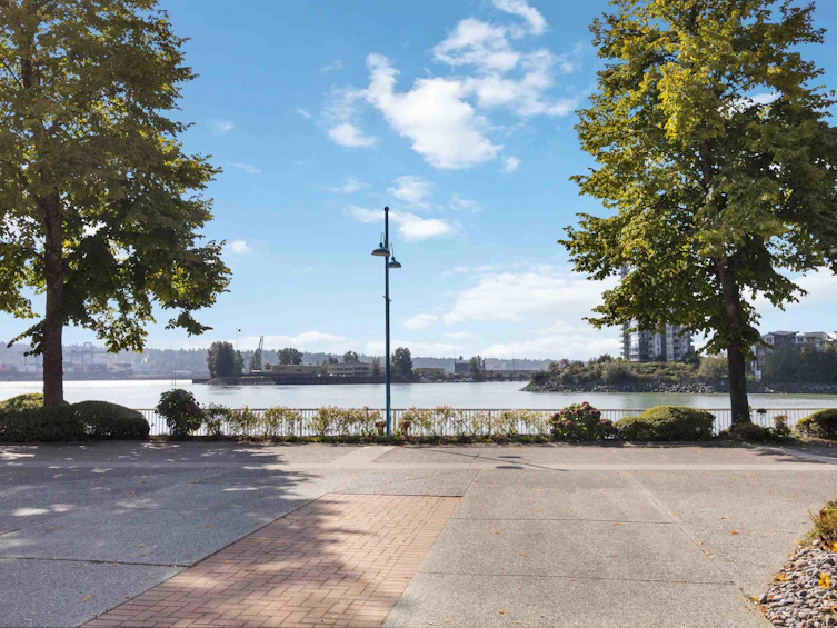 102-1230 Quayside Drive, New Westminster, BC, V3M 6H1 - 4