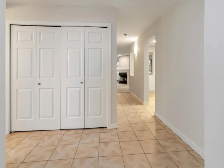 102-1230 Quayside Drive, New Westminster, BC, V3M 6H1 - 23