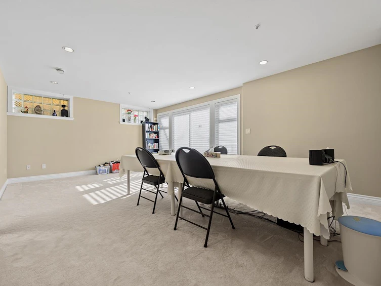 2288 W 20th Avenue, Vancouver, BC, V6L 1G3 - 29