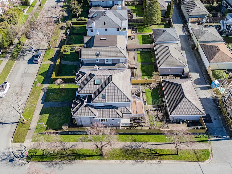 2288 W 20th Avenue, Vancouver, BC, V6L 1G3 - 37