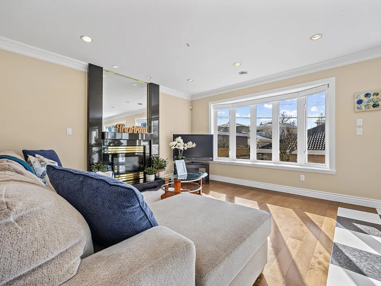 2288 W 20th Avenue, Vancouver, BC, V6L 1G3 - 12
