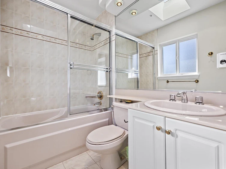 2288 W 20th Avenue, Vancouver, BC, V6L 1G3 - 27