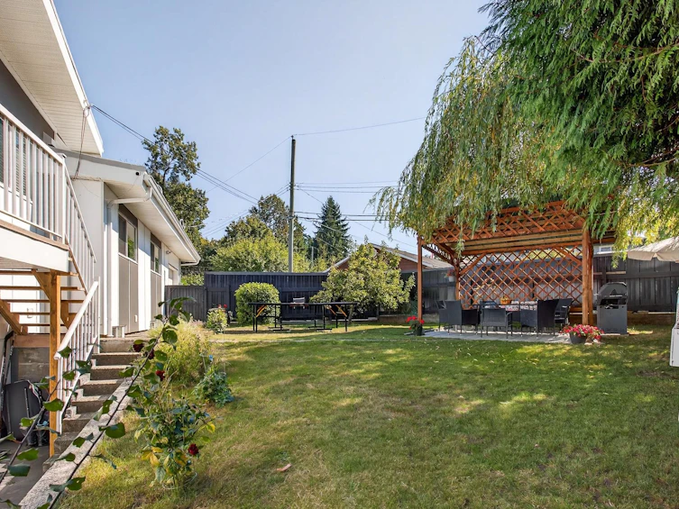 11906 100 Avenue, Surrey, BC, V3V 2W1 - 36