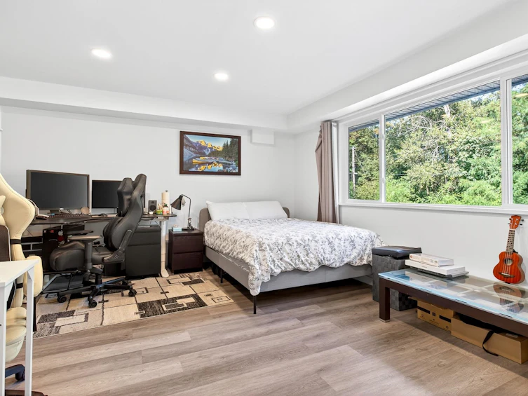 11906 100 Avenue, Surrey, BC, V3V 2W1 - 25
