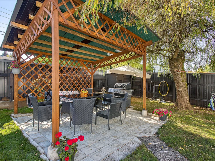 11906 100 Avenue, Surrey, BC, V3V 2W1 - 37
