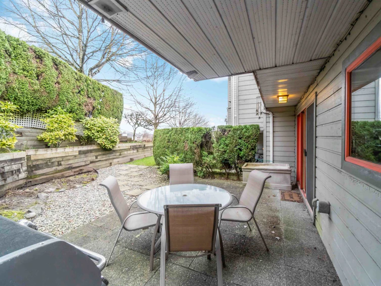 54-323 Governors Court, New Westminster, BC, V3L 5S6 - 39