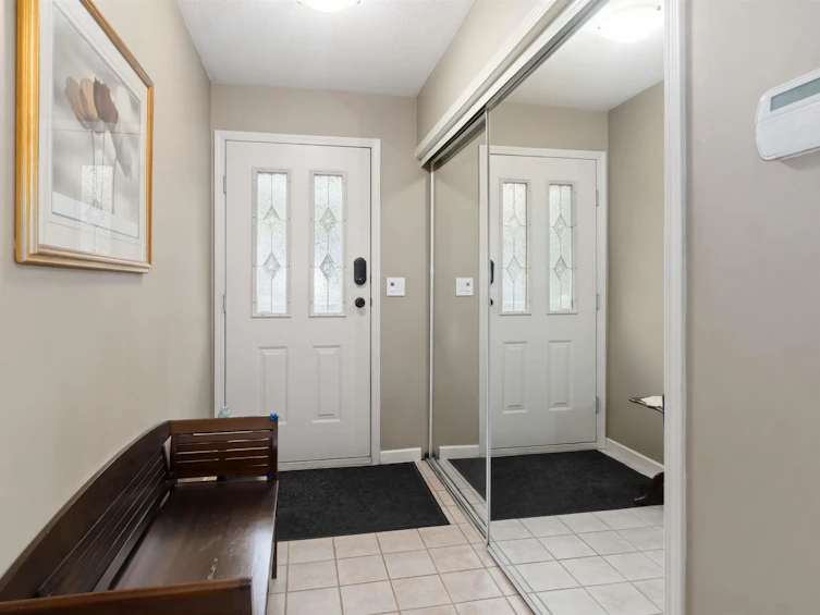 54-323 Governors Court, New Westminster, BC, V3L 5S6 - 4