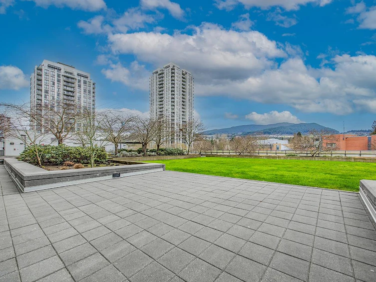 1103-3007 Glen Drive, Coquitlam, BC, V3B 0L8 - 21