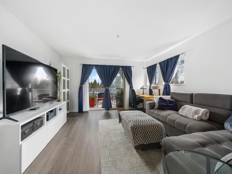 311-19241 Ford Road, Pitt Meadows, BC, V3Y 2N4 - 2