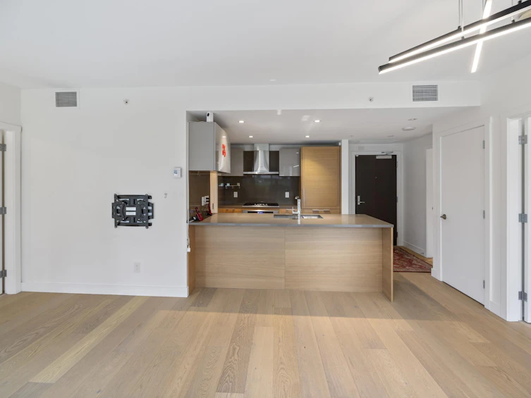 210-7128 Adera Street, Vancouver, BC, V6P 5C4 - 7