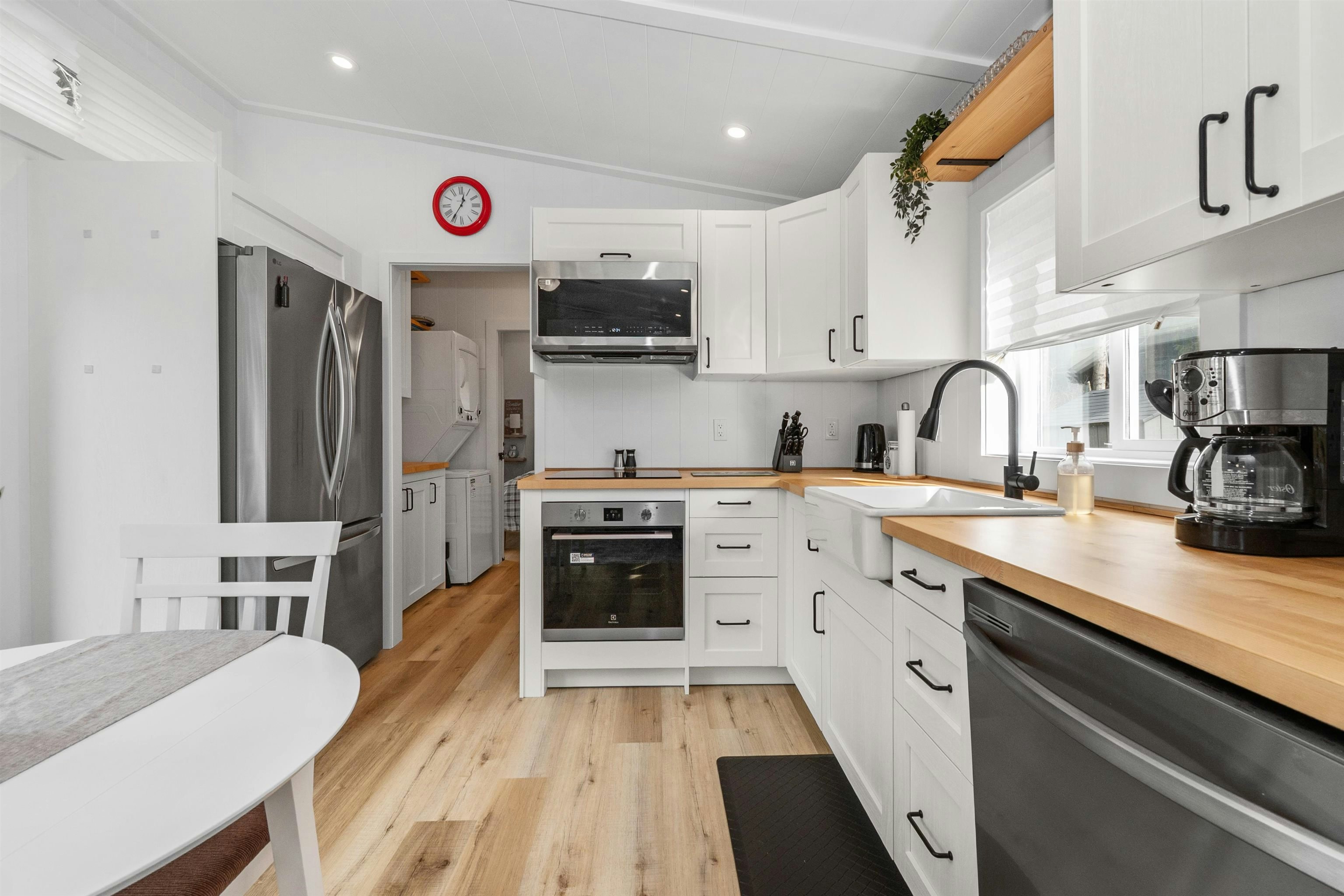 H113 Strawberry Lane, Hope, BC, V0X 1L5 - 8