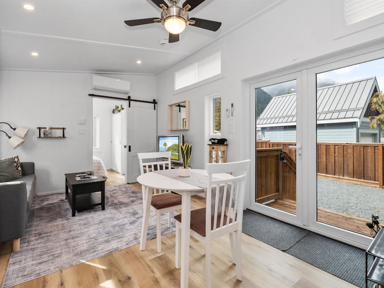 H113 Strawberry Lane, Hope, BC, V0X 1L5 - 7