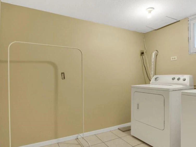 1441 W 49th Avenue, Vancouver, BC, V6M 2R4 - 13
