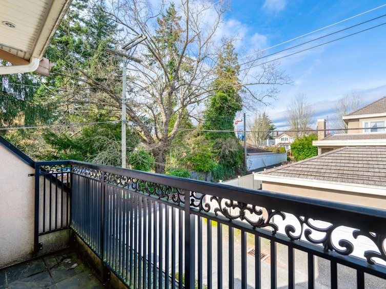 1441 W 49th Avenue, Vancouver, BC, V6M 2R4 - 26
