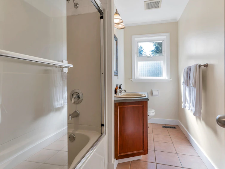 2122 Anita Drive, Port Coquitlam, BC, V3C 1H3 - 27