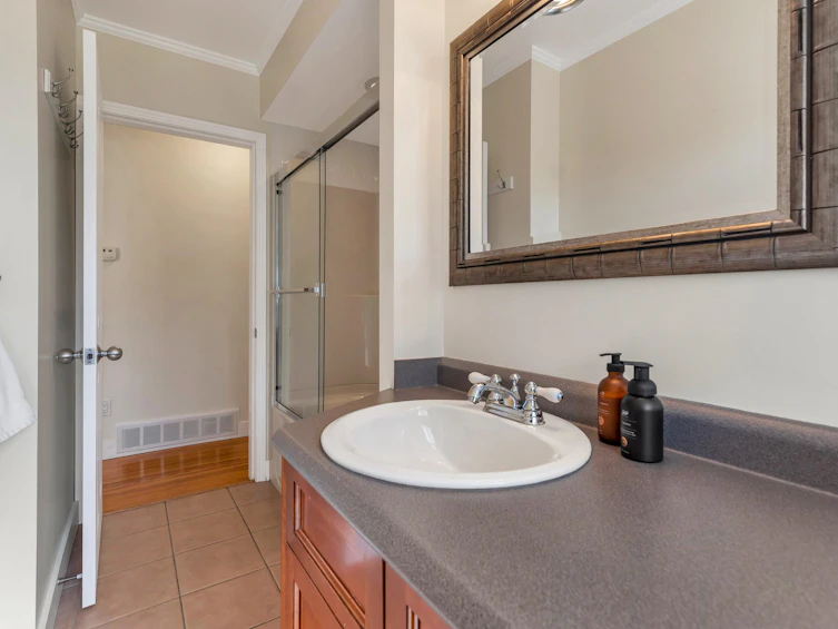 2122 Anita Drive, Port Coquitlam, BC, V3C 1H3 - 28