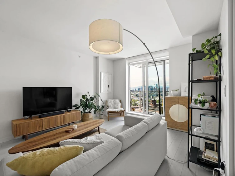1911-285 E 10th Avenue, Vancouver, BC, V5T 0H6 - 2