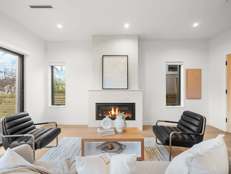 2-2247 Parker Street, Vancouver, BC, V5L 2L8 - 4