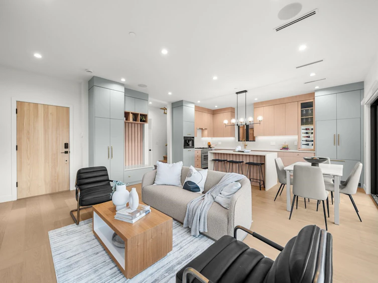 2-2247 Parker Street, Vancouver, BC, V5L 2L8 - 3