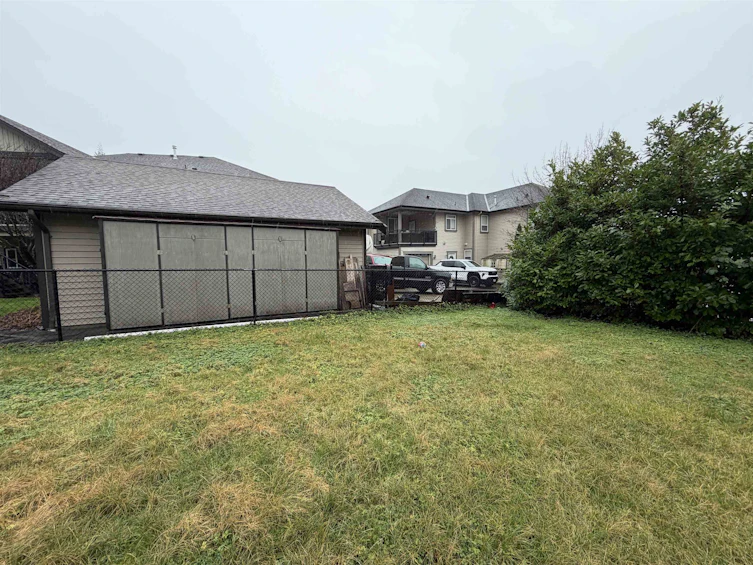 11394 240 Street, Maple Ridge, BC, V2W 0B4 - 10