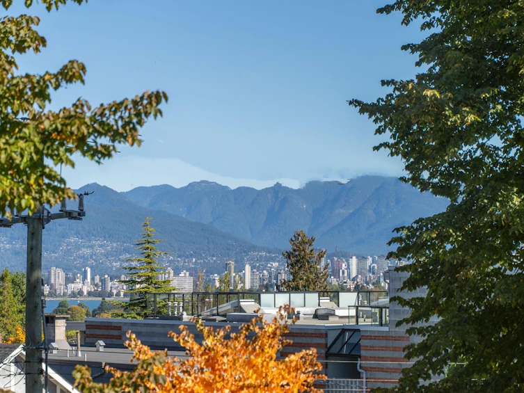 3716 W 17th Avenue, Vancouver, BC, V6S 1A2 - 15