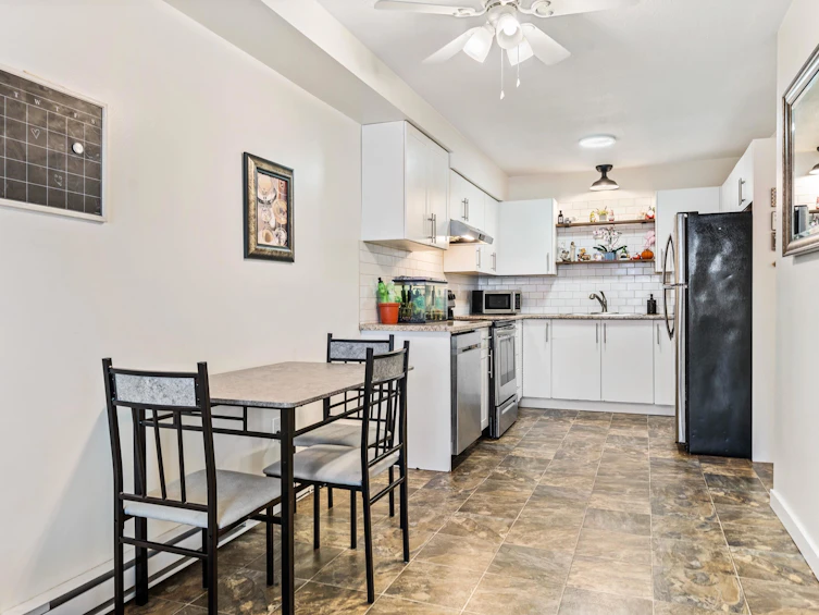 207-7435 Shaw Avenue, Chilliwack, BC, V2R 3C1 - 10