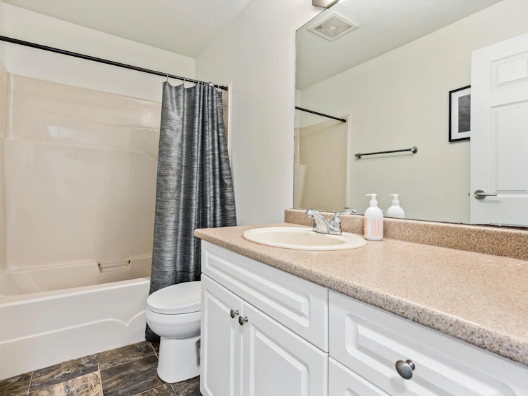 207-7435 Shaw Avenue, Chilliwack, BC, V2R 3C1 - 17