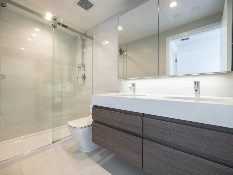 207-6537 Telford Avenue, Burnaby, BC, V5H 0K9 - 14