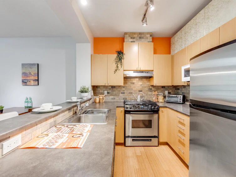 406-9329 University Crescent, Burnaby, BC, V5A 4Y4 - 10