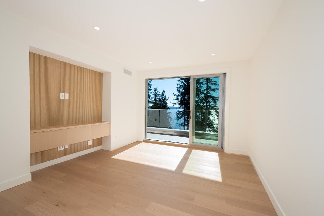 4437 Piccadilly North, West Vancouver, BC, V7W 1C8 - 17