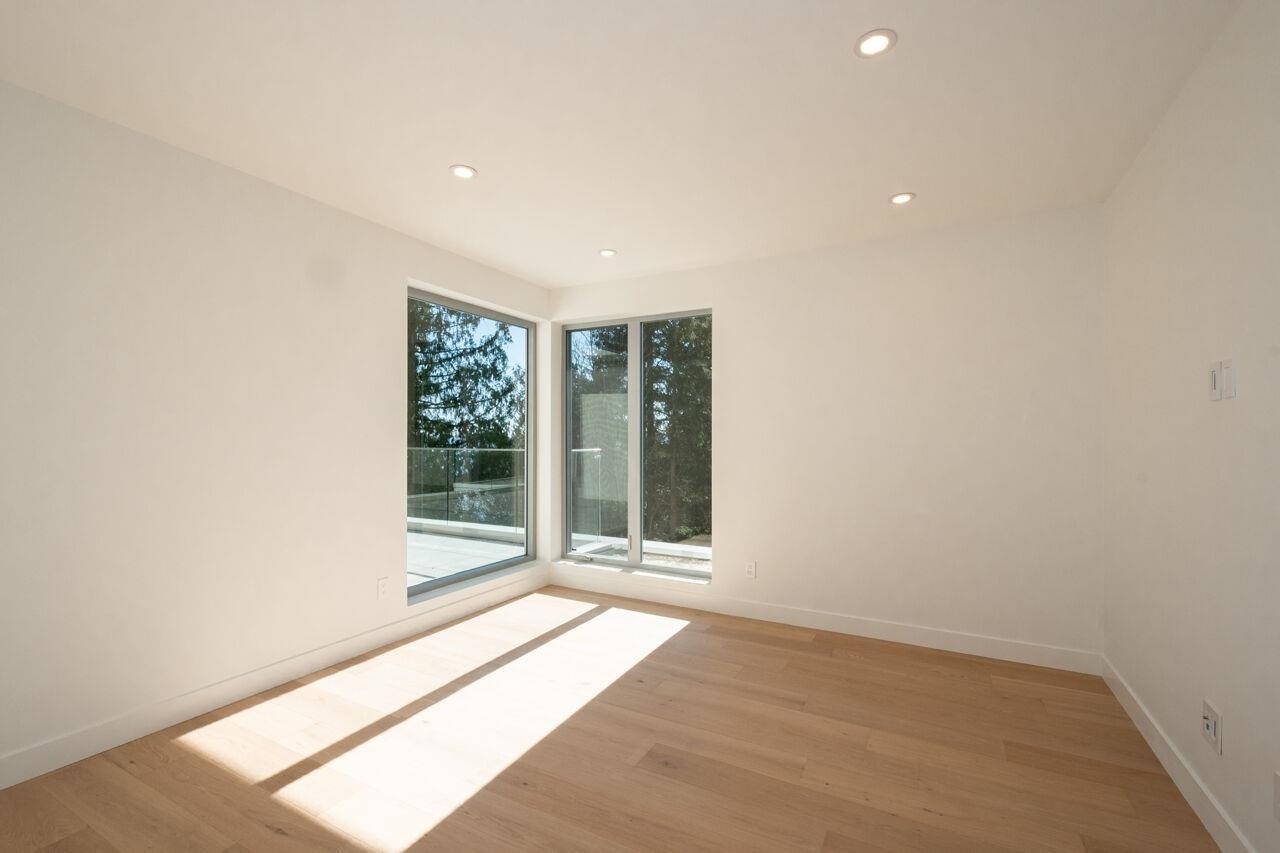 4437 Piccadilly North, West Vancouver, BC, V7W 1C8 - 33