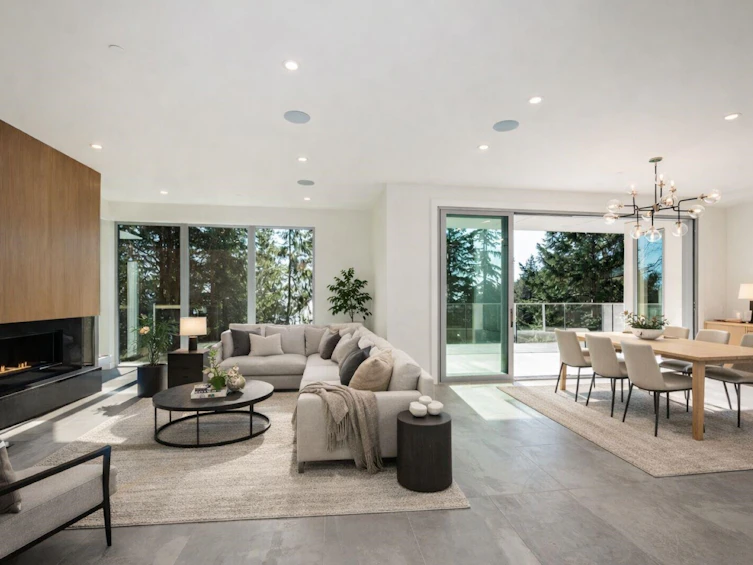 4437 Piccadilly North, West Vancouver, BC, V7W 1C8 - 11