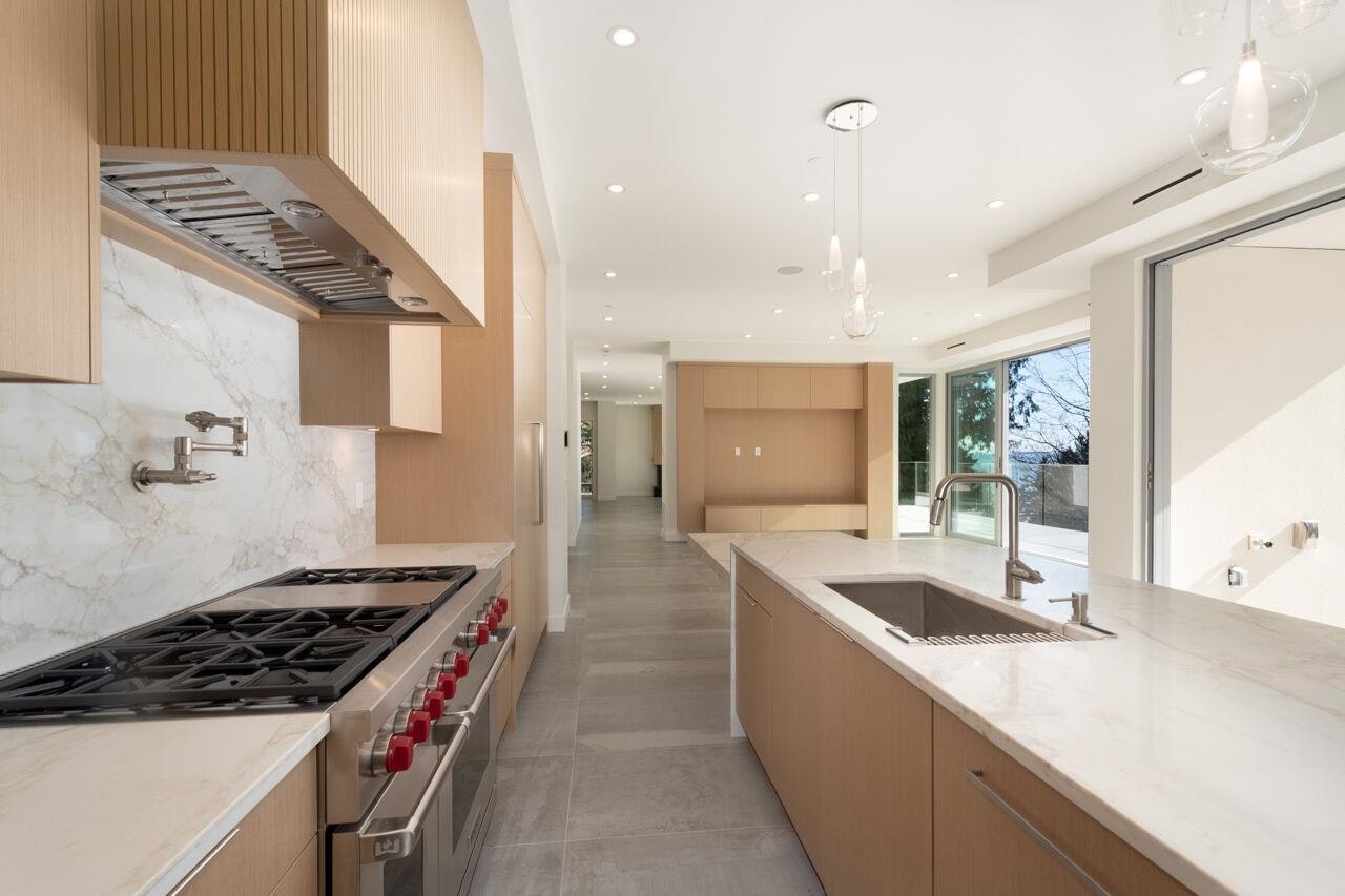 4437 Piccadilly North, West Vancouver, BC, V7W 1C8 - 15