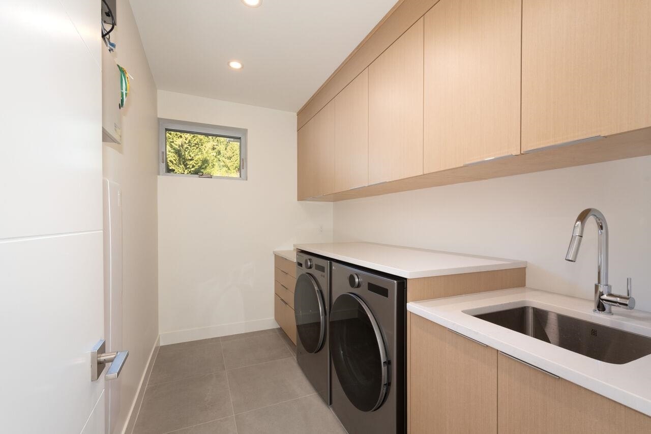 4437 Piccadilly North, West Vancouver, BC, V7W 1C8 - 34