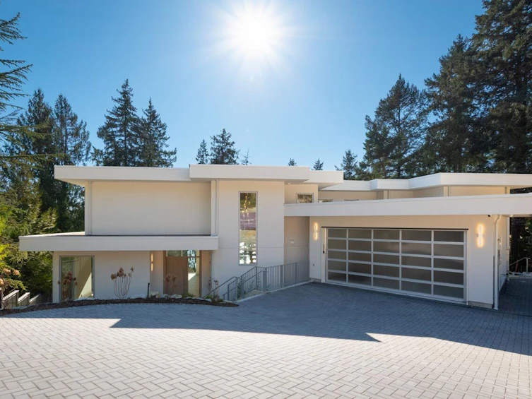 4437 Piccadilly North, West Vancouver, BC, V7W 1C8