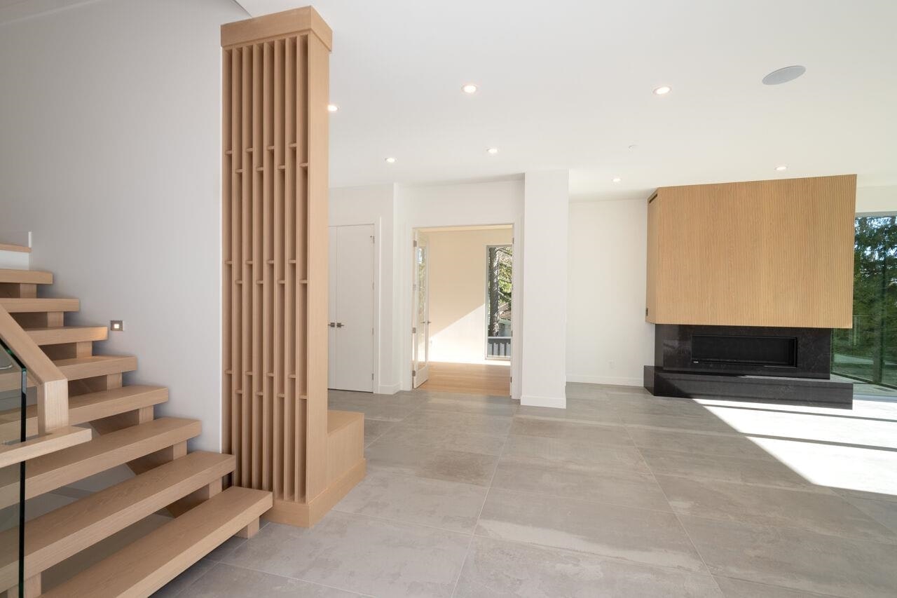 4437 Piccadilly North, West Vancouver, BC, V7W 1C8 - 6
