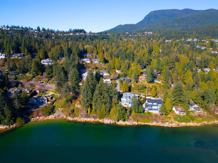 4437 Piccadilly North, West Vancouver, BC, V7W 1C8 - 39