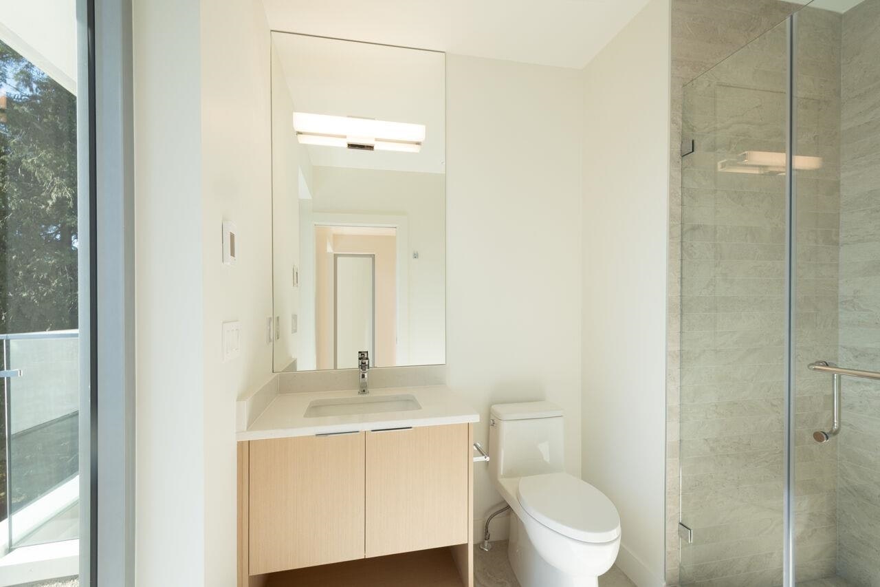 4437 Piccadilly North, West Vancouver, BC, V7W 1C8 - 32