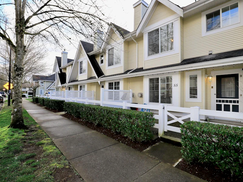 55 - 23560 119th Avenue, Maple Ridge BC V4R 2P5