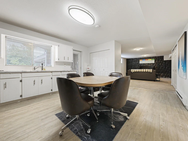 18936 57 Avenue, Surrey, BC, V3S 7M4 - 32