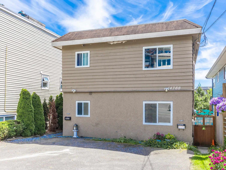 14788 Gordon Avenue, Surrey, BC, V4B 2A7 - 2