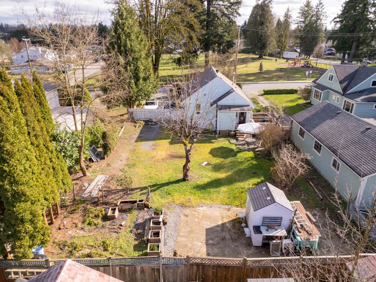 20283 Lorne Avenue, Maple Ridge, BC, V2X 1G2 - 8