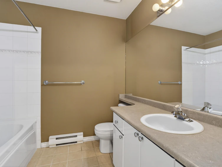 45-15488 101a Avenue, Surrey, BC, V3R 0Z8 - 18