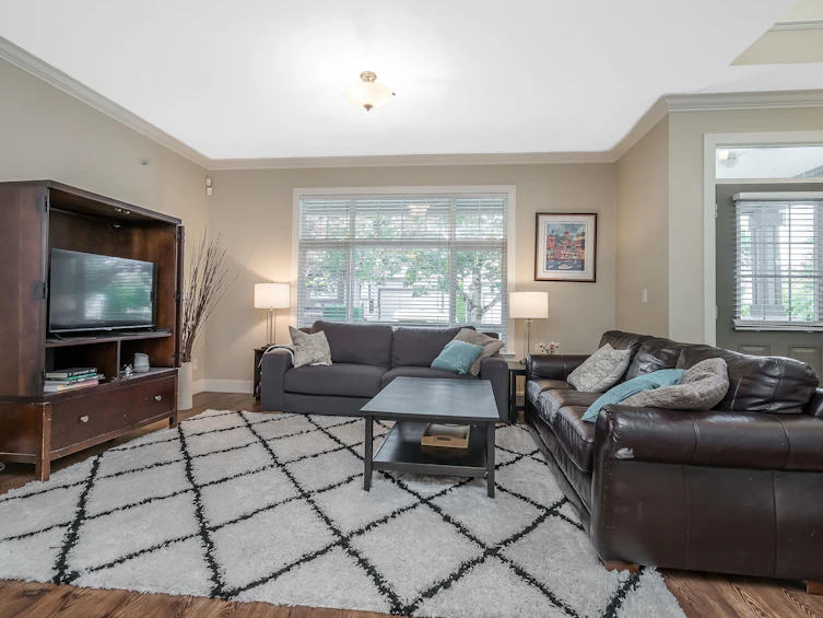 19232 68a Avenue, Surrey, BC, V4N 0B6 - 2