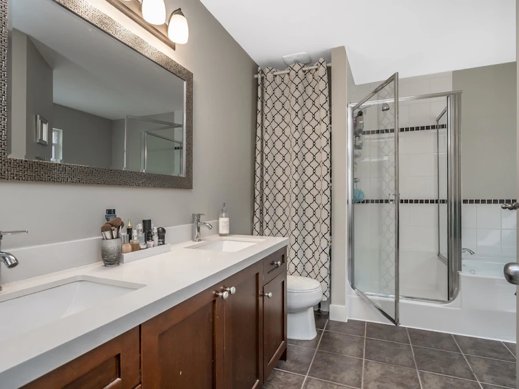 19232 68a Avenue, Surrey, BC, V4N 0B6 - 8