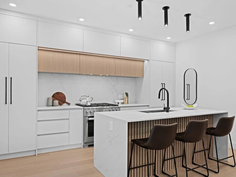 1-3880 W 23rd Avenue, Vancouver, BC, V6S 1K9 - 5