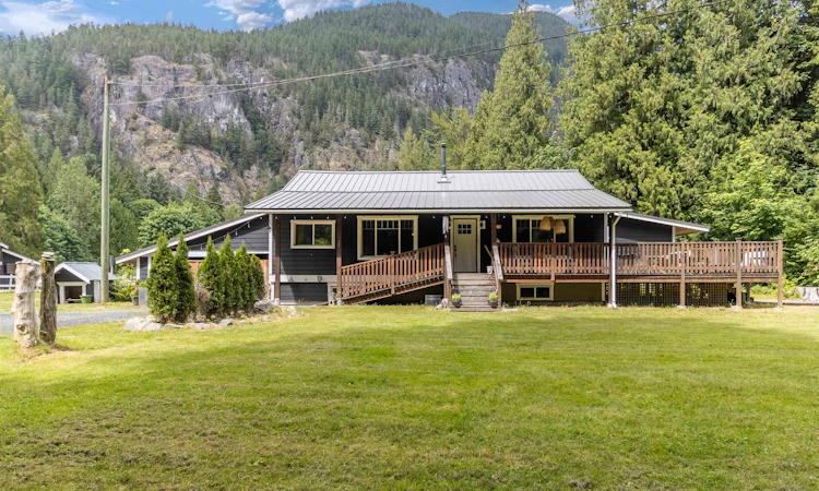 14848 Squamish Valley Road