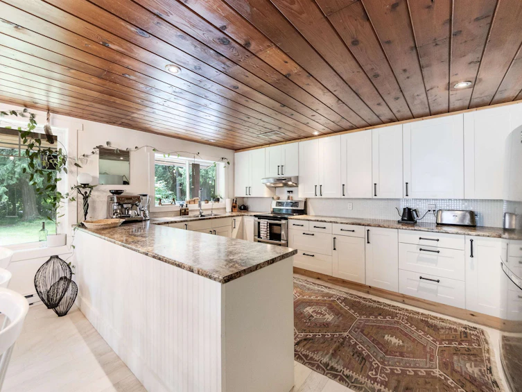 14848 Squamish Valley Road, Squamish, BC, V0N 1H0 - 10